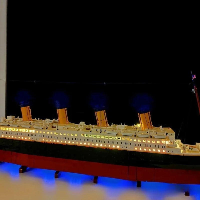 MINISO Led Light for Titanic Large Cruise Ship Compatible 10294 Home Decor Not Include Building Block (Only Led Light Kit)
