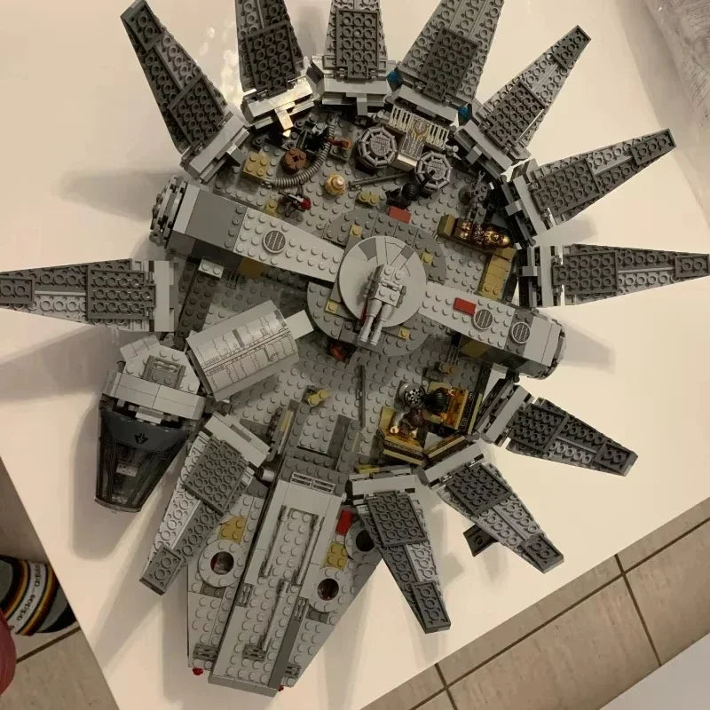 2026 NEW 1381PCS Starship Building Kit - DIY Spacecraft Model, Sci-Fi Block Set for Kids 8+ & Adult Collectors